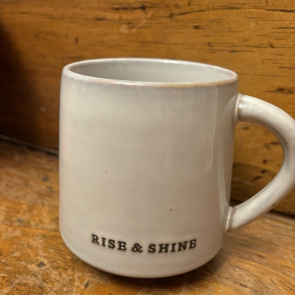 Hearth & hand Magnolia stoneware mug - Picture 1 of 5